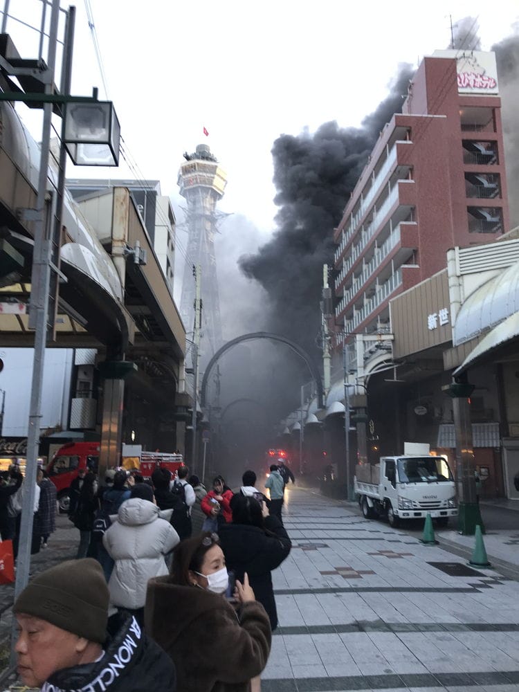 通天閣旁懷舊電子遊樂場大火 玩家痛心：絕版機台毀了
