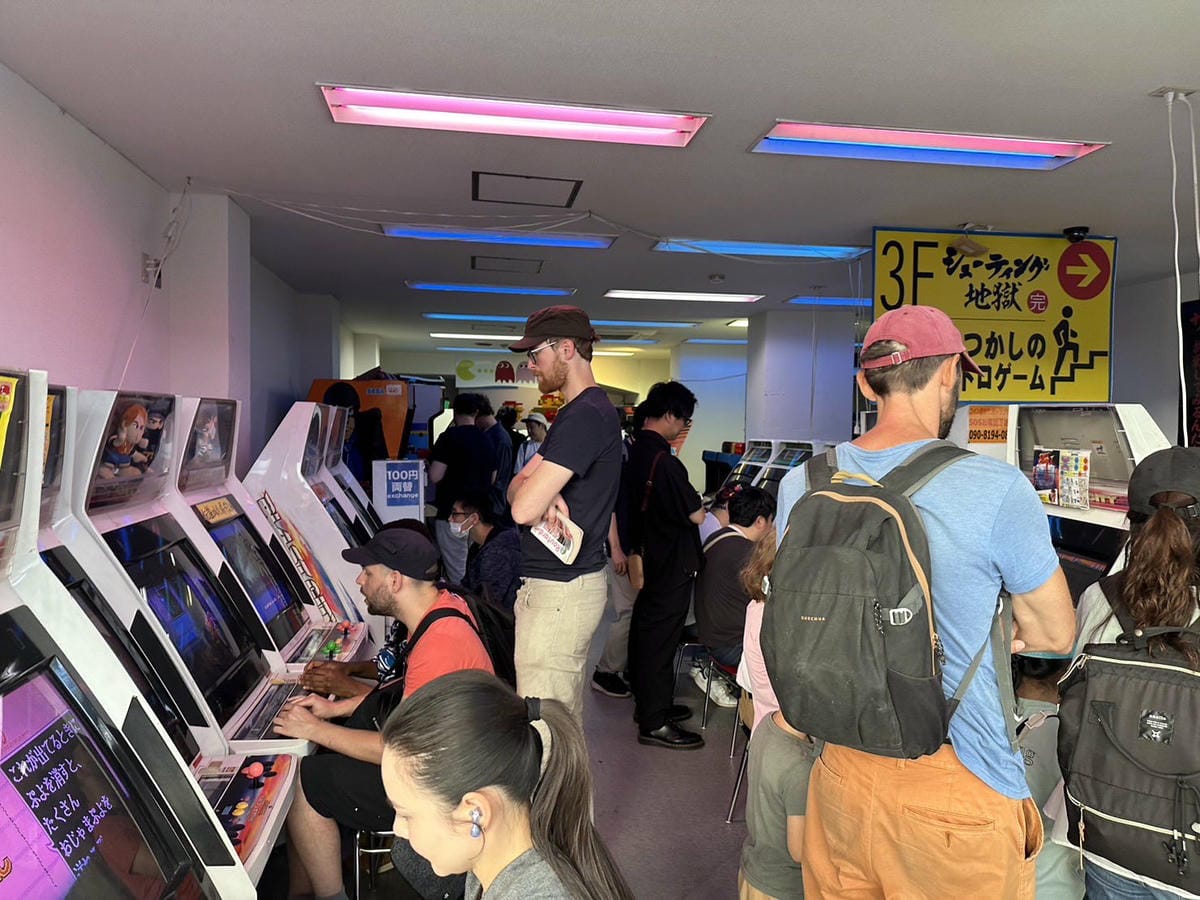 通天閣旁懷舊電子遊樂場大火 玩家痛心：絕版機台毀了