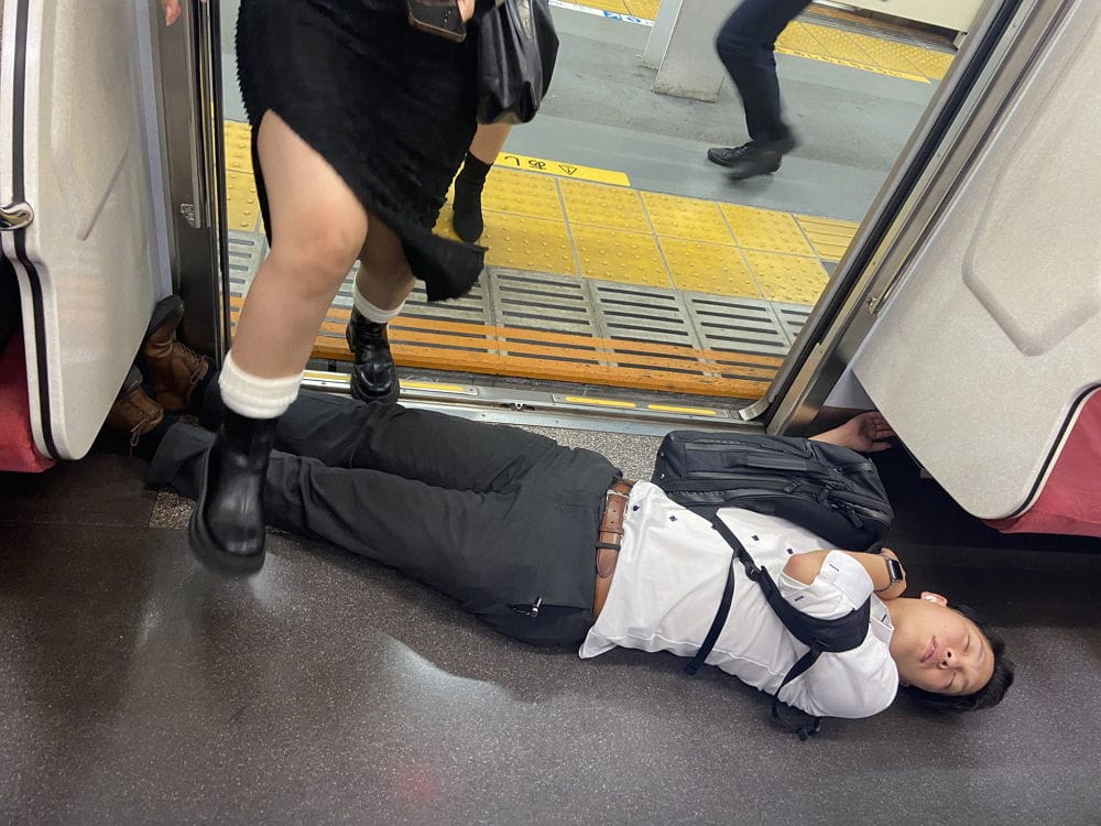 1圖說明日本忍受外國人優先讚破20萬留言吵成一團