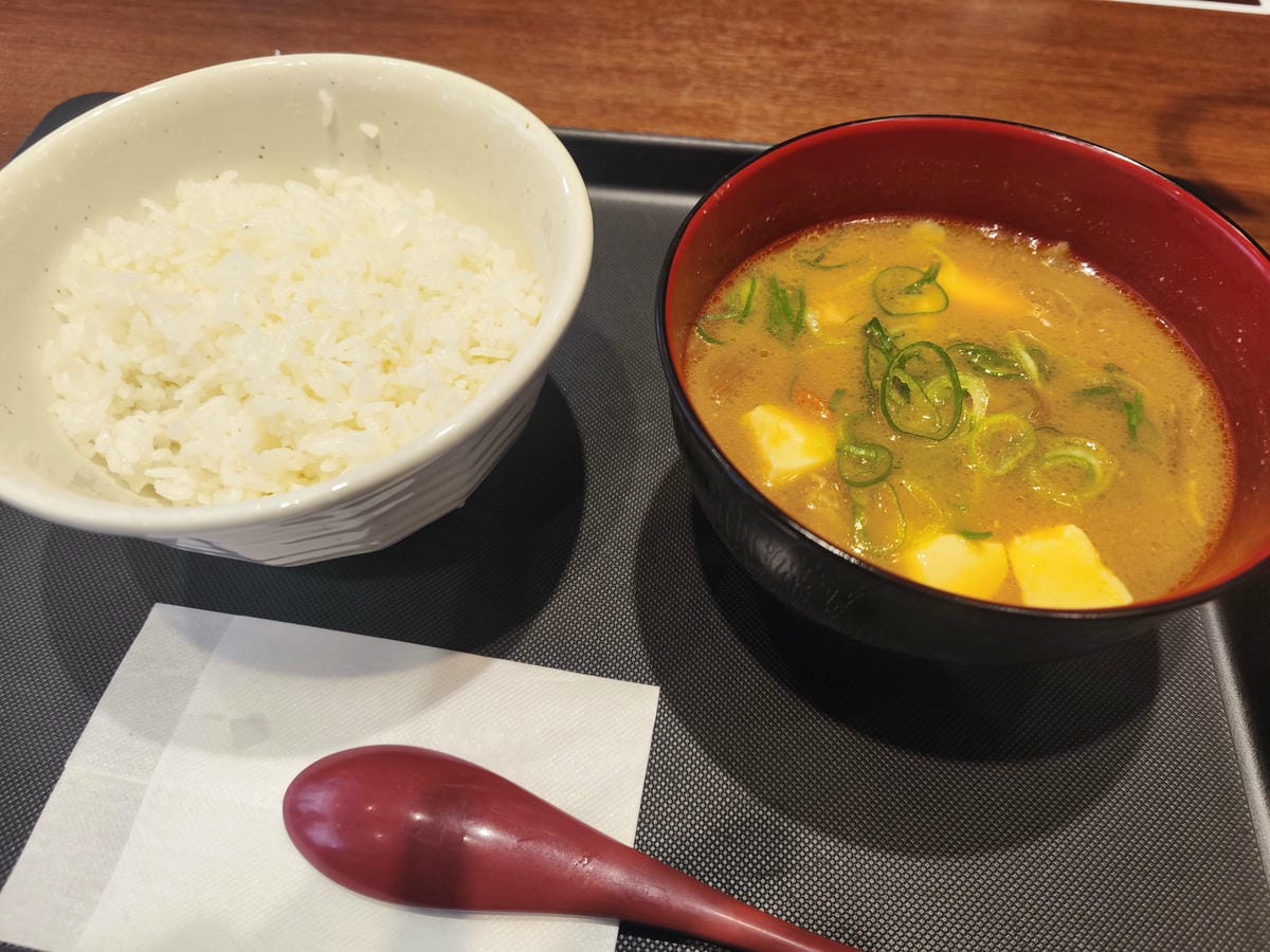 吉野家吃2中碗比特盛划算 松屋加點豚汁還送味噌湯?! - 第3張圖 吉野家吃2中碗比特盛划算 松屋加點豚汁還送味噌湯?!