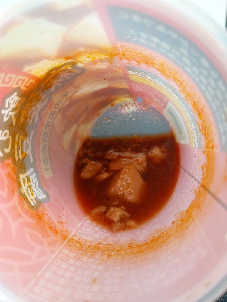 羅森喝的OO系列新品登場 麻婆豆腐冷飲評價兩極化