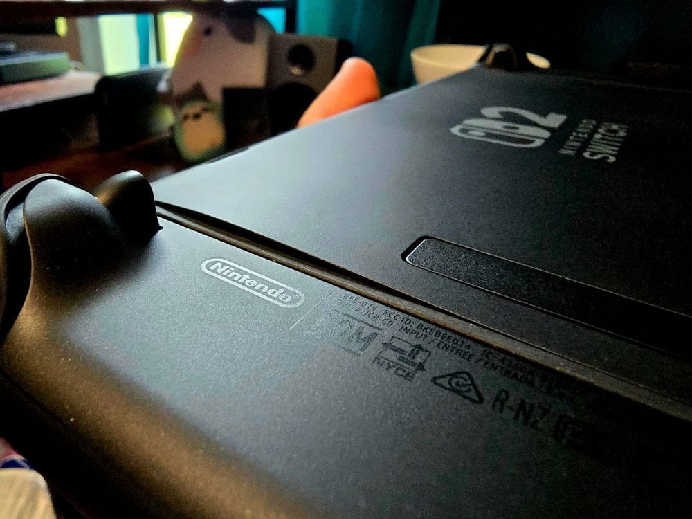 Switch2曝設計瑕疵? 磁吸手把夾傷玩家手指意外頻傳