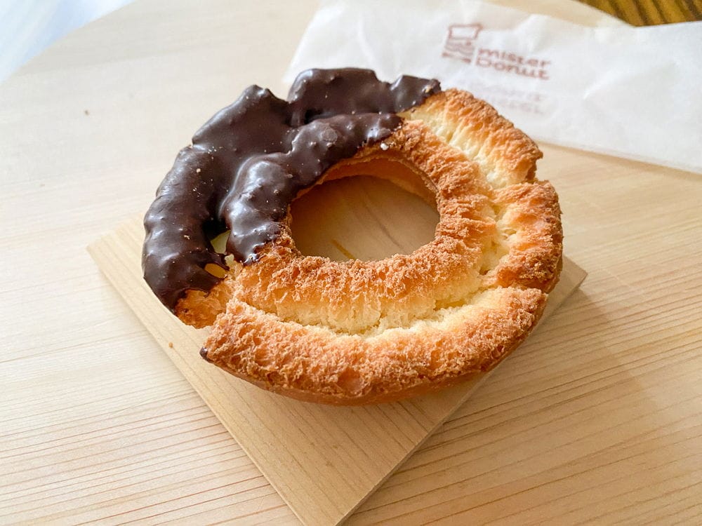 今田美櫻成MisteDonut品牌大使周年紙盒露臉被嫌醜