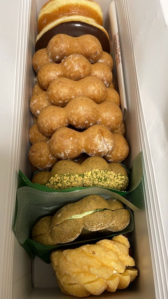 今田美櫻成MisteDonut品牌大使周年紙盒露臉被嫌醜