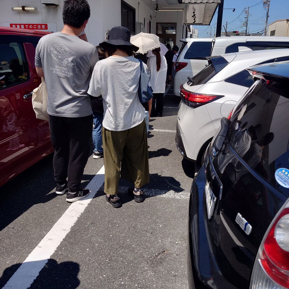 吉伊卡哇聯名藏壽司搶瘋了 滿2500送盤子首日排長龍 - 第24張圖 吉伊卡哇聯名藏壽司搶瘋了 滿2500送盤子首日排長龍