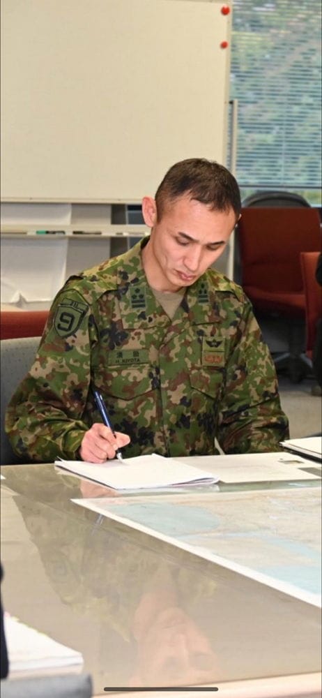 長野獵人嘆時薪少誰要做 自衛隊少將領軍抗秋田熊害 - 第5張圖 長野獵人嘆時薪少誰要做 自衛隊少將領軍抗秋田熊害