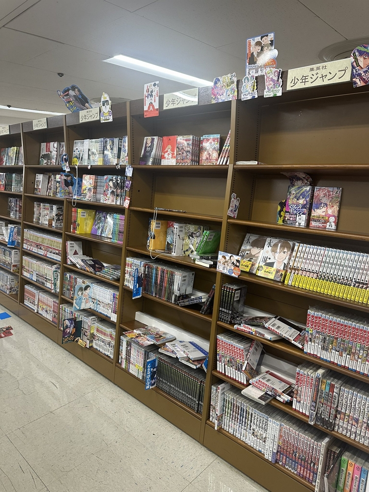 集英社夏漫祭爆黃牛瘋搶<航海王>金屬閃卡場面失控 - 第56張圖 集英社夏漫祭爆黃牛瘋搶<航海王>金屬閃卡場面失控