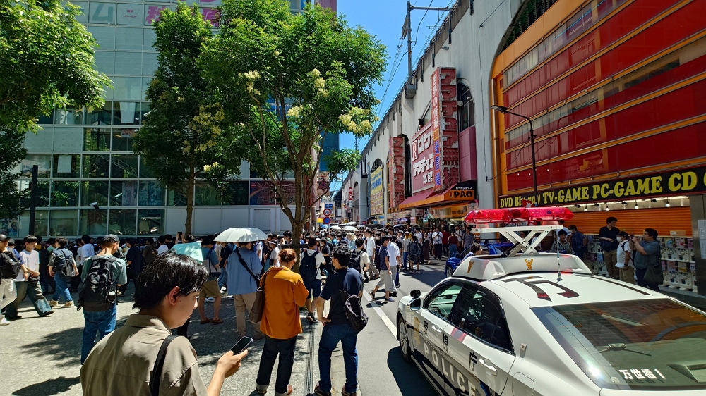 電競專賣MDL秋葉原開幕送鍵鼠湧進千人驚動警到場 - 第25張圖 電競專賣MDL秋葉原開幕送鍵鼠湧進千人驚動警到場