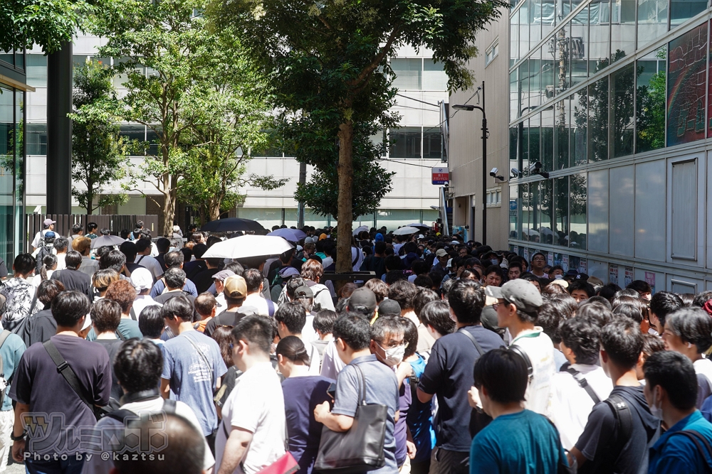 電競專賣MDL秋葉原開幕送鍵鼠湧進千人驚動警到場 - 第57張圖 電競專賣MDL秋葉原開幕送鍵鼠湧進千人驚動警到場